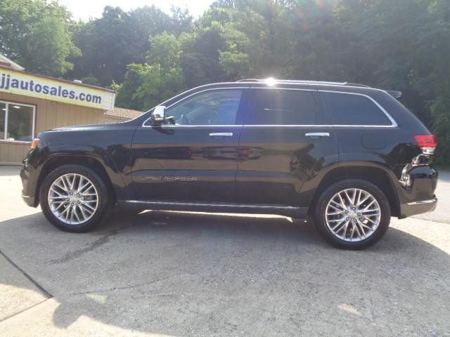 2017 Jeep Grand Cherokee UNLIMITED image 03