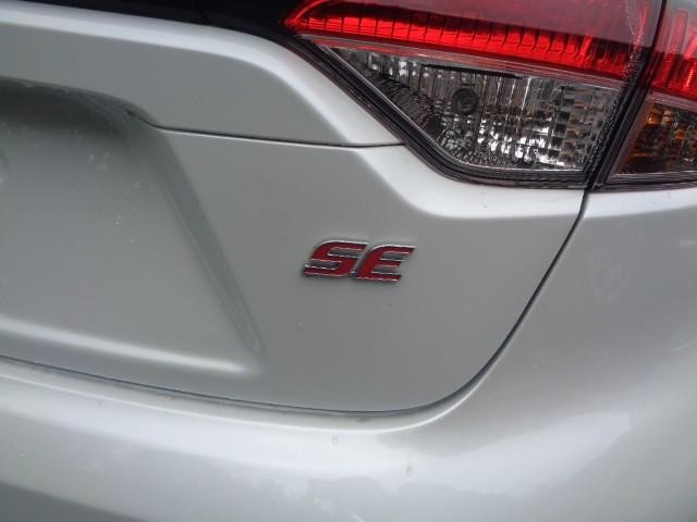 2022 Toyota Corolla SE image 05