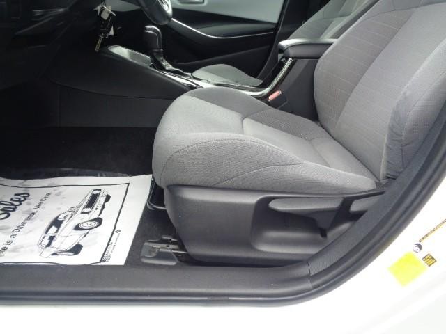 2022 Toyota Corolla SE image 20