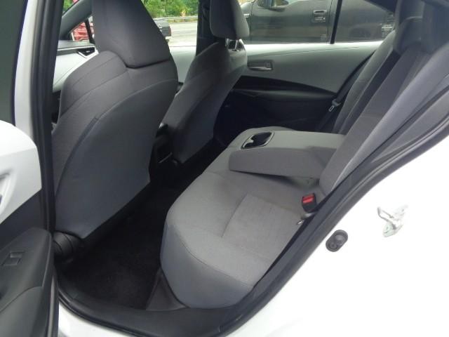 2022 Toyota Corolla SE image 24