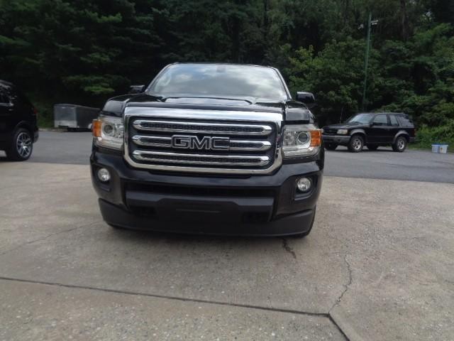 2016 GMC Canyon 4WD SLE Crew Cab image 02