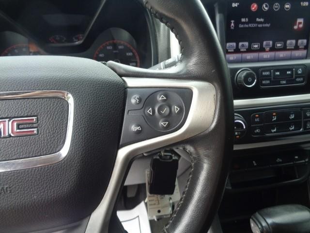 2016 GMC Canyon 4WD SLE Crew Cab image 17