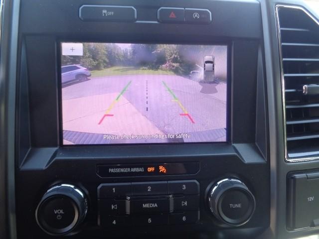 2020 Ford F-150 4WD XL SuperCrew image 09