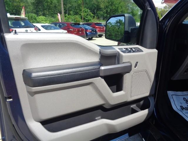 2020 Ford F-150 4WD XL SuperCrew image 23