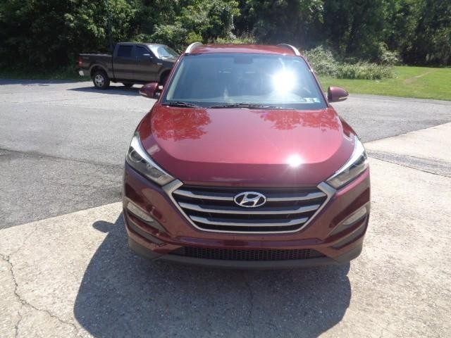 2017 Hyundai Tucson SE Plus image 02