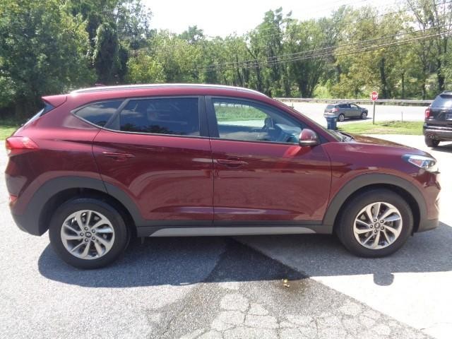 2017 Hyundai Tucson SE Plus image 03