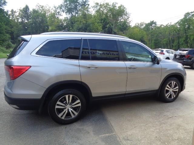 2016 Honda Pilot EX image 05