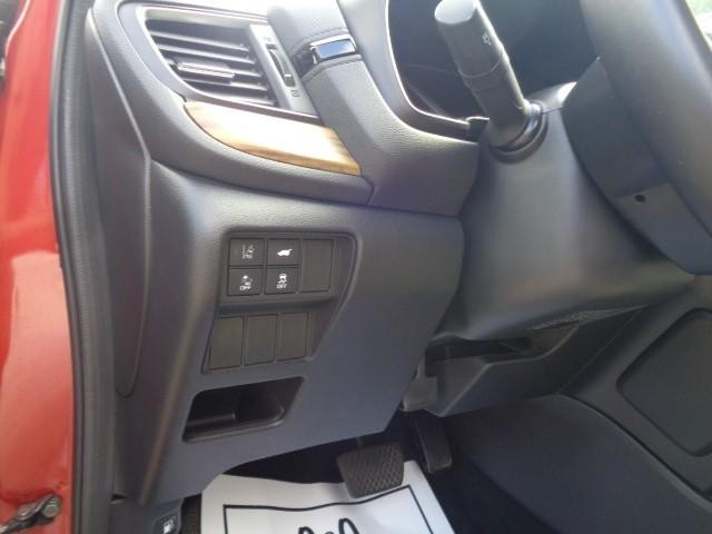 2018 Honda CR-V EX-L image 17