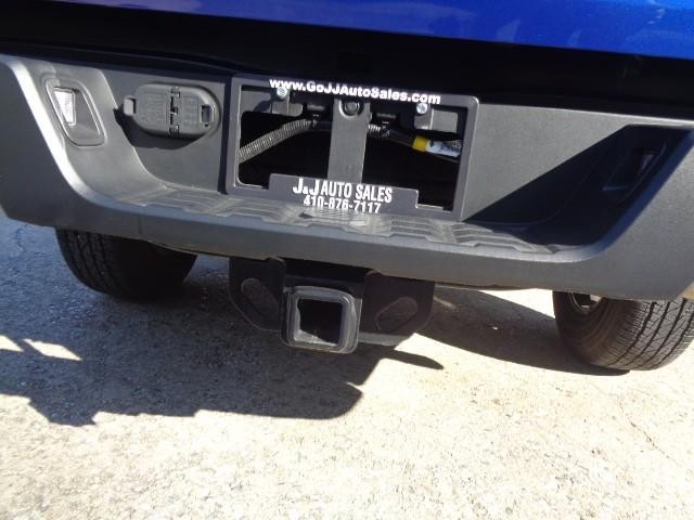 2023 Toyota Tacoma 4WD 4WD SR5 DOUBLE Cab image 05