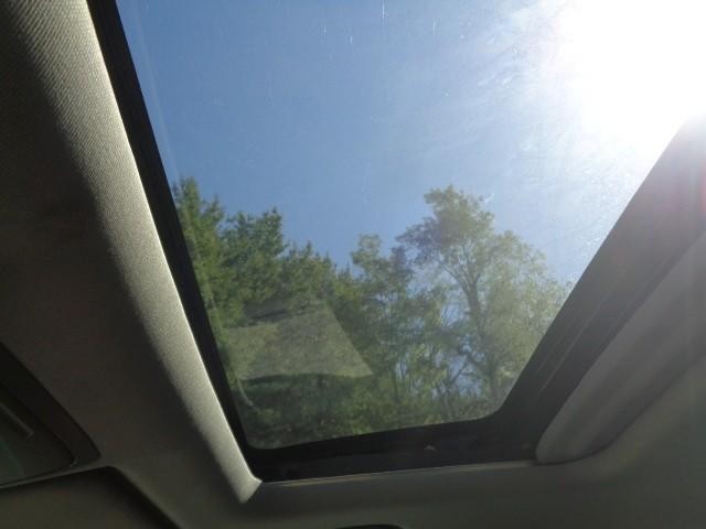 2019 Honda CR-V EX-L image 08