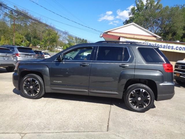 2017 GMC Terrain SLT image 03