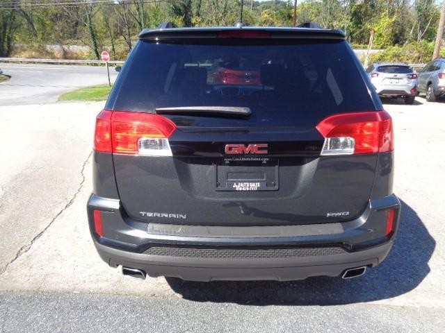 2017 GMC Terrain SLT image 04