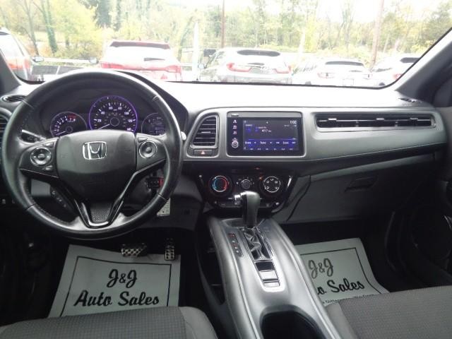 2019 Honda HR-V Sport image 17