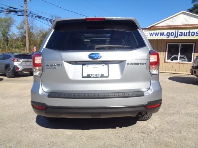2018 Subaru Forester Premium image 03
