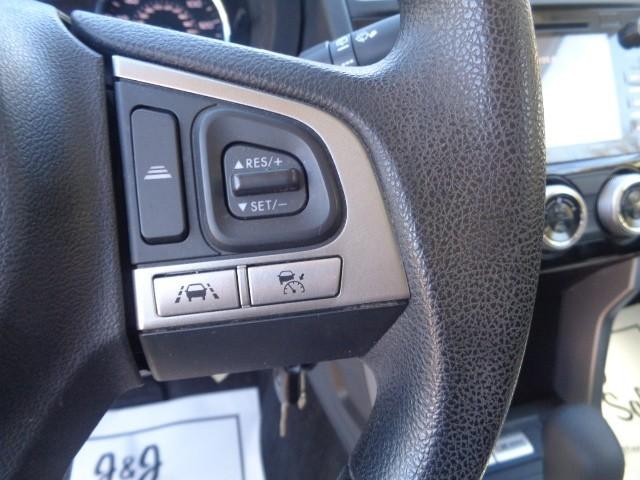 2018 Subaru Forester Premium image 06