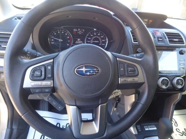 2018 Subaru Forester Premium image 09