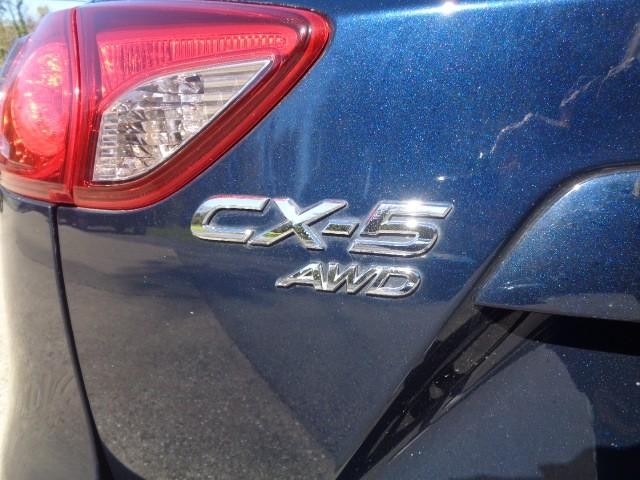 2016 Mazda CX-5 Sport image 05