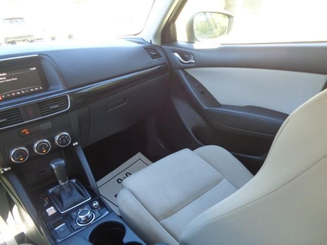 2016 Mazda CX-5 Sport image 22