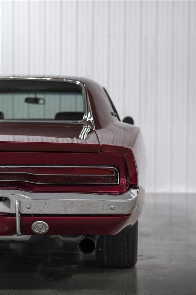 Dodge Charger Vehicle Full-screen Gallery Image 59