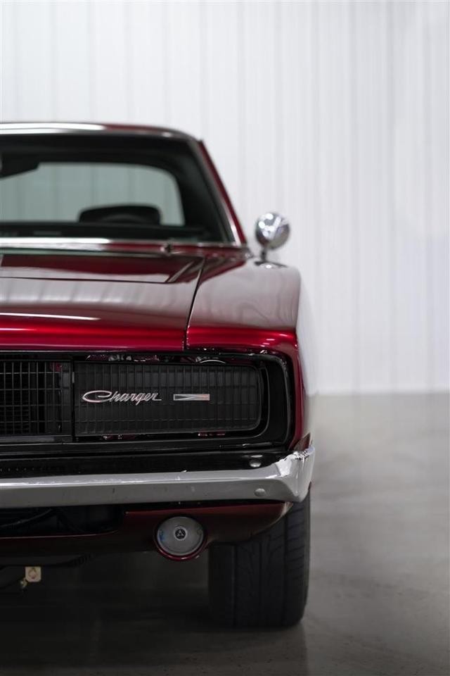 Dodge Charger Vehicle Full-screen Gallery Image 60