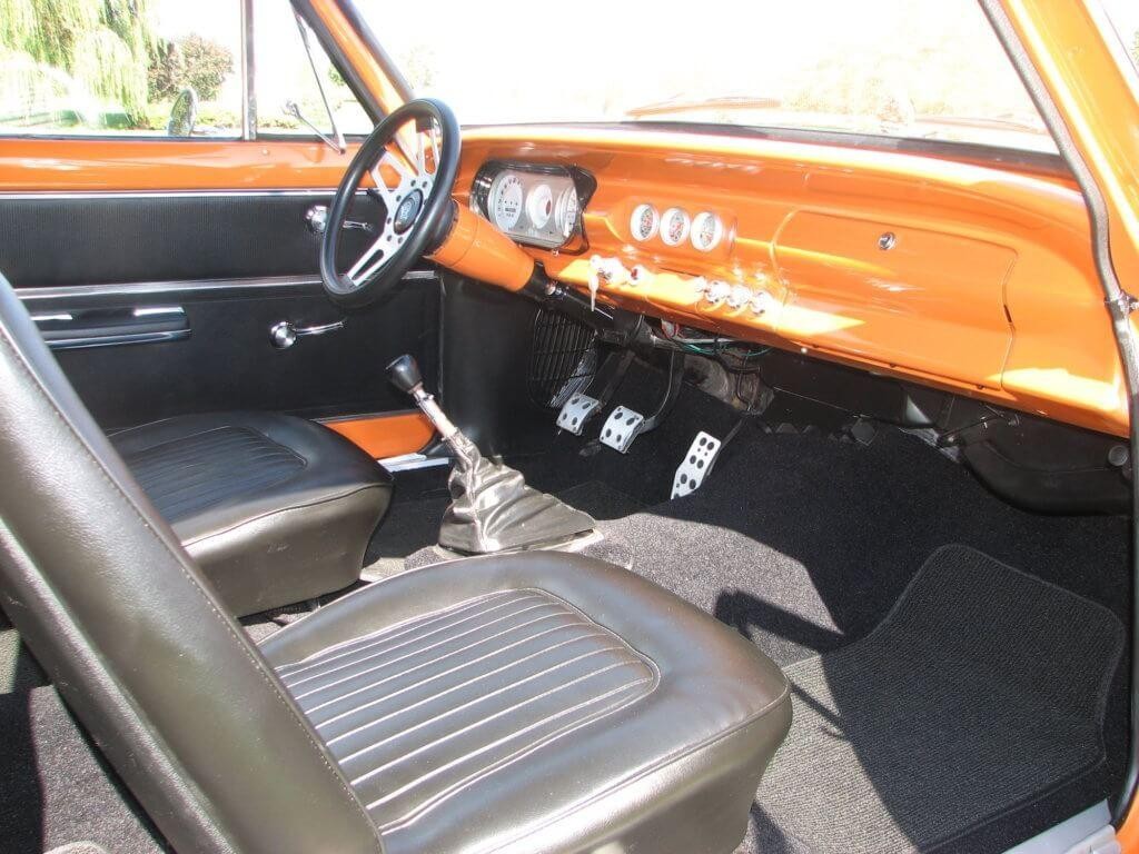 Chevrolet Chevy II Vehicle Full-screen Gallery Image 24