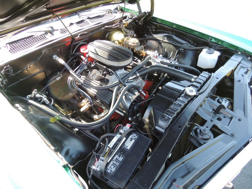 Chevrolet Impala Vehicle Full-screen Gallery Image 60