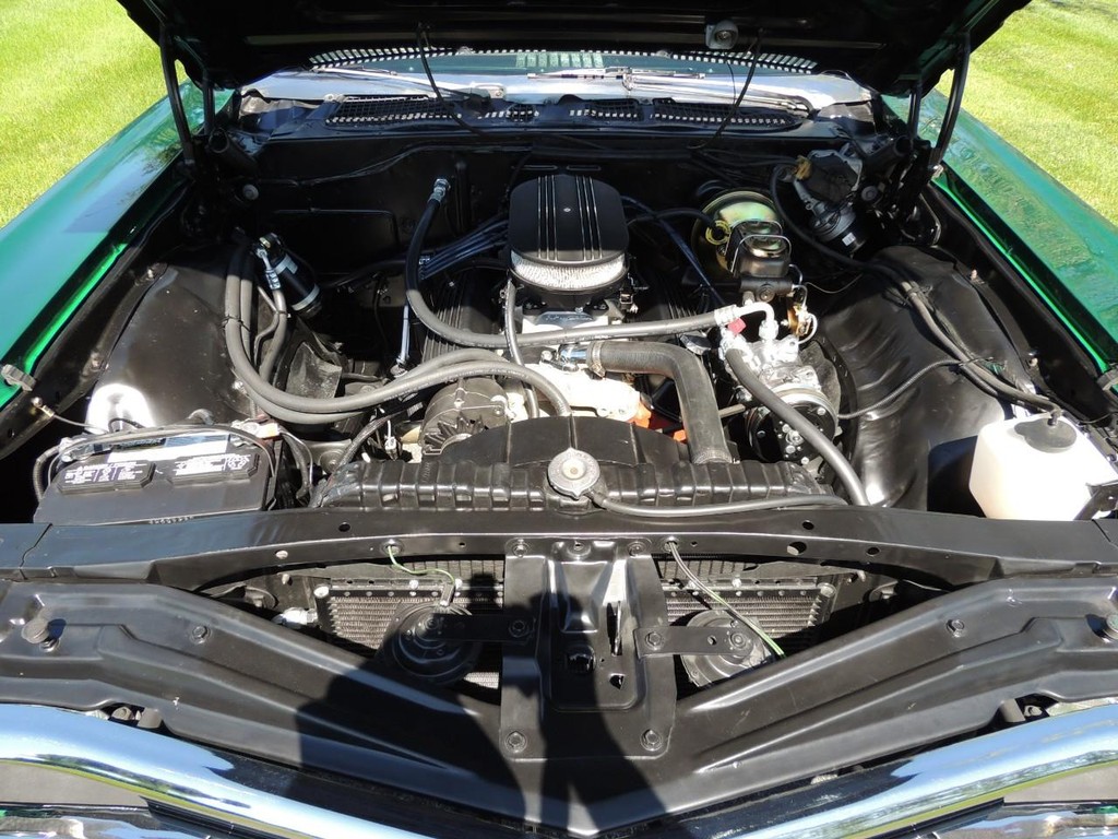 Chevrolet Impala Vehicle Full-screen Gallery Image 61