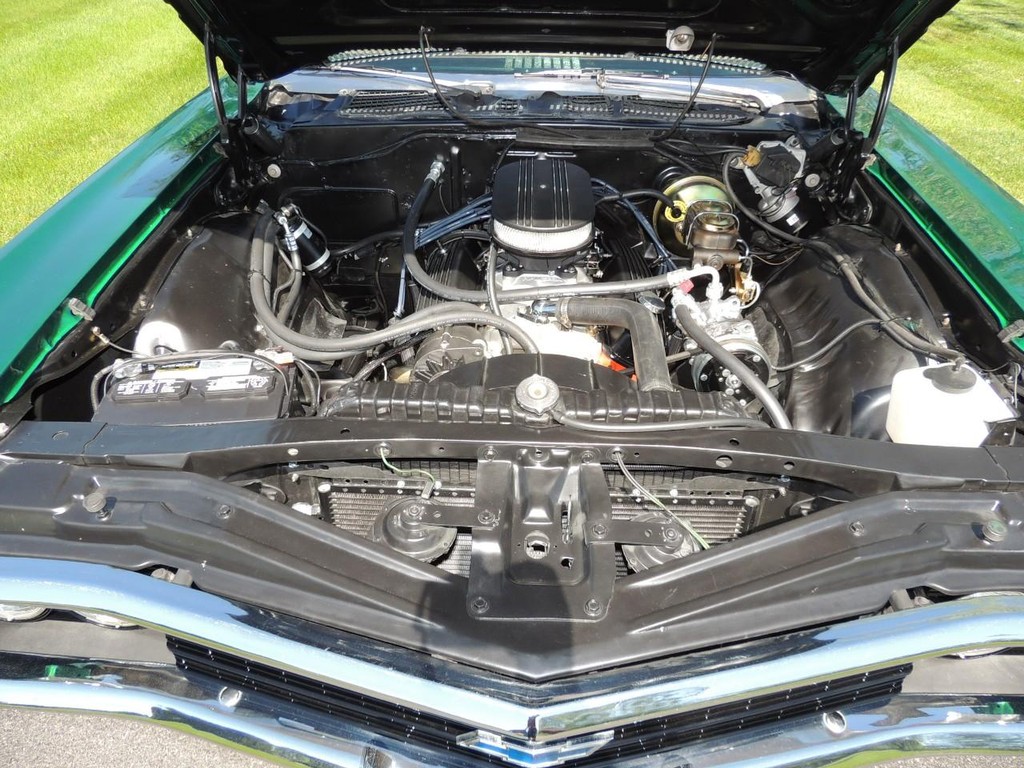 Chevrolet Impala Vehicle Full-screen Gallery Image 66