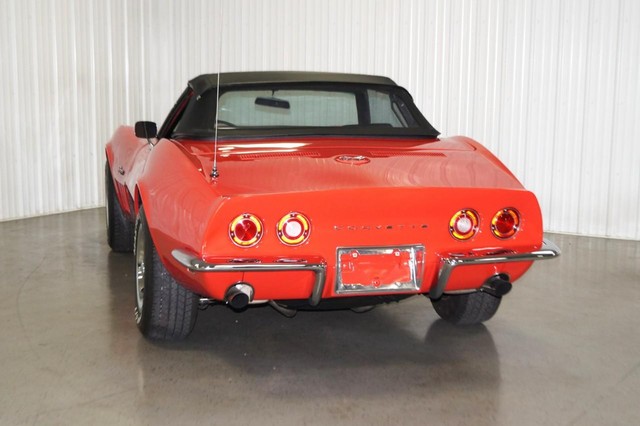 Chevrolet Corvette Vehicle Full-screen Gallery Image 28