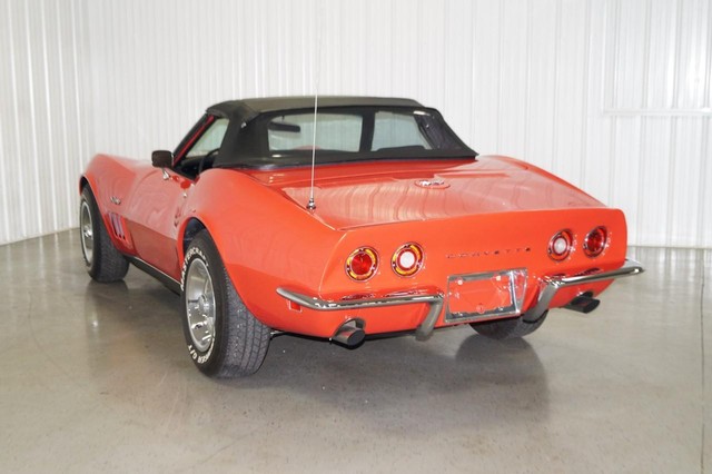 Chevrolet Corvette Vehicle Full-screen Gallery Image 59