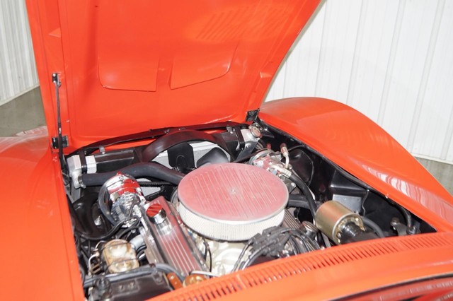 Chevrolet Corvette Vehicle Full-screen Gallery Image 66