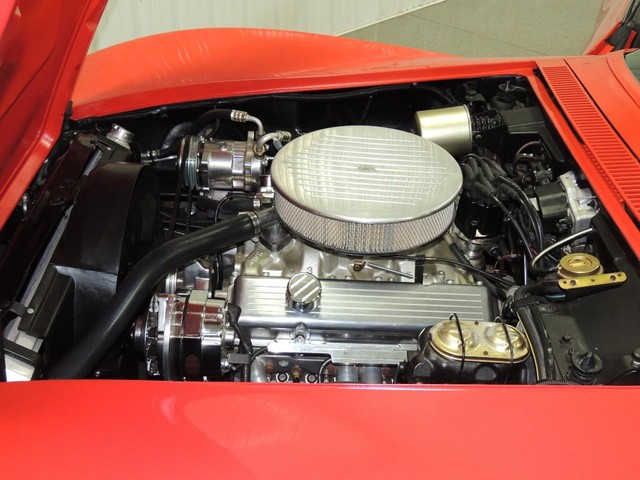 Chevrolet Corvette Vehicle Full-screen Gallery Image 69