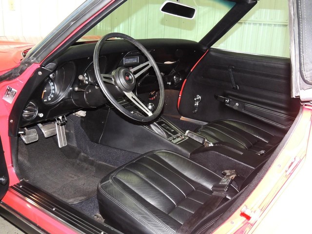 Chevrolet Corvette Vehicle Full-screen Gallery Image 80