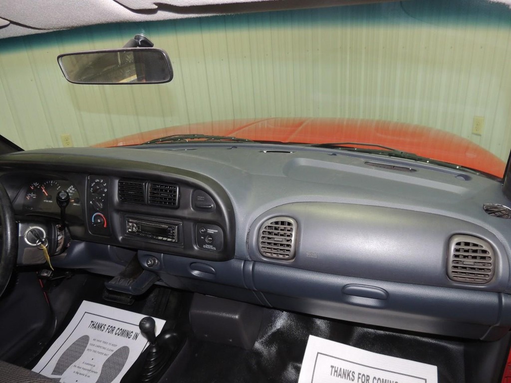 Dodge Ram 2500 Vehicle Full-screen Gallery Image 34