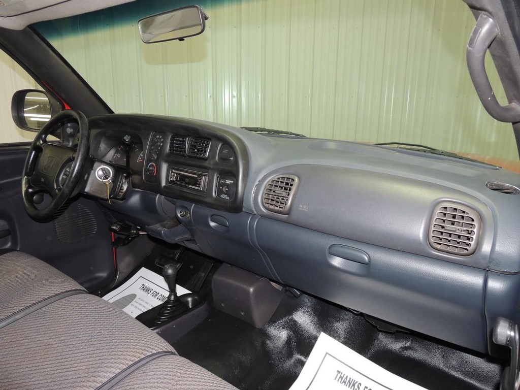Dodge Ram 2500 Vehicle Full-screen Gallery Image 35