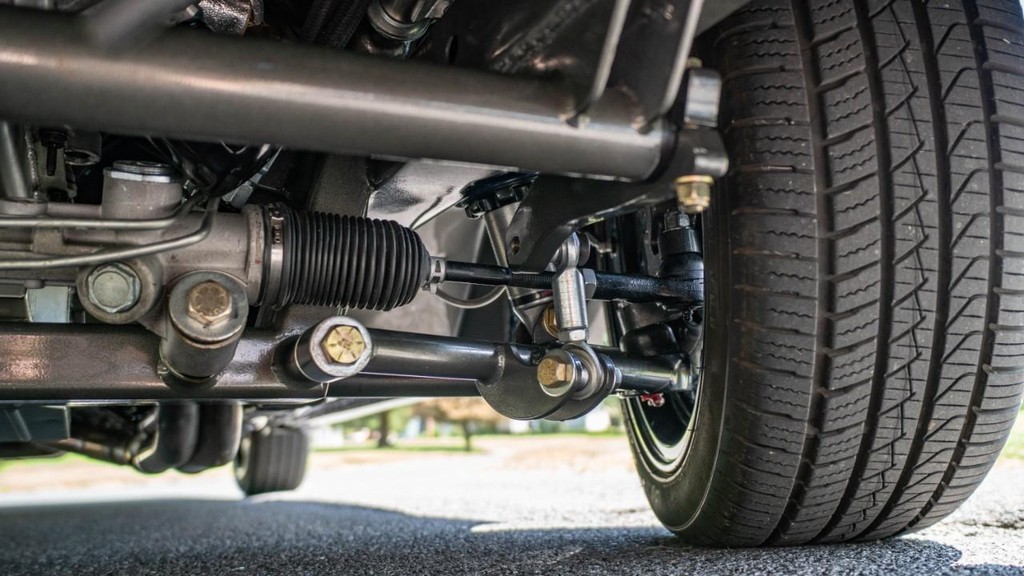 Ford Mustang Vehicle Full-screen Gallery Image 14