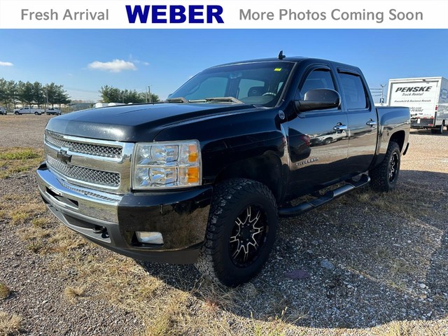 Chevrolet Silverado 1500 4WD LT Crew Cab - 2011 Chevrolet Silverado 1500 4WD LT Crew Cab - 2011 Chevrolet 4WD LT Crew Cab