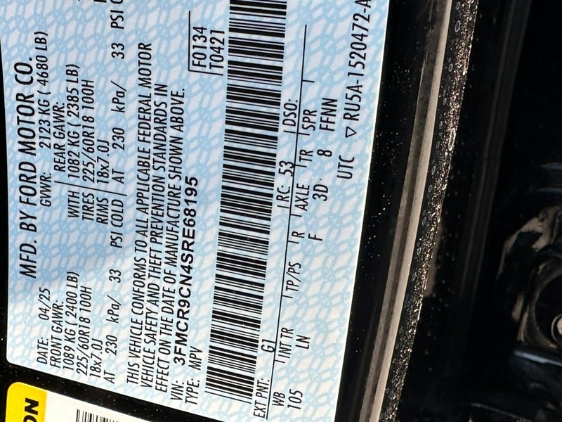 Ford Bronco Sport Vehicle Full-screen Gallery Image 16