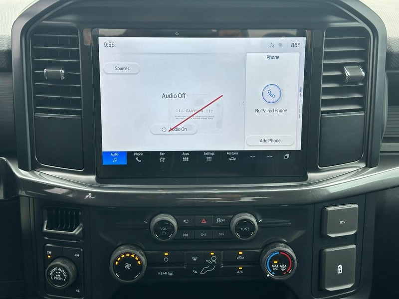 Ford F-150 Vehicle Full-screen Gallery Image 7