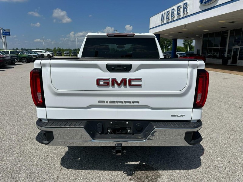 GMC Sierra 1500 Vehicle Full-screen Gallery Image 4