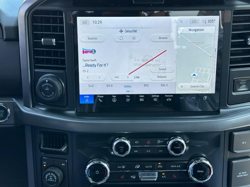 Ford F-150 Vehicle Full-screen Gallery Image 7