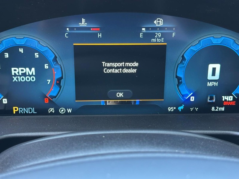 Ford Bronco Sport Vehicle Full-screen Gallery Image 13