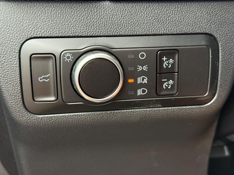 Ford Bronco Sport Vehicle Full-screen Gallery Image 15