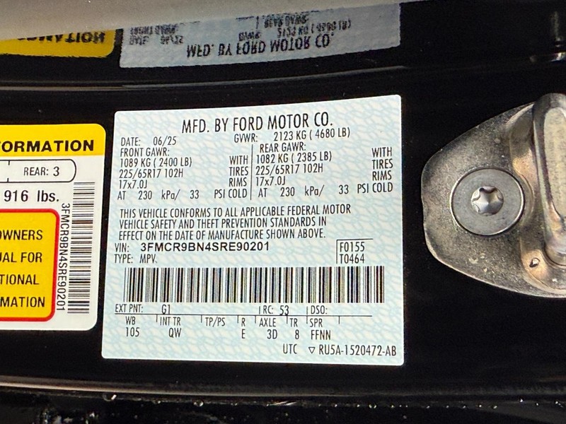 Ford Bronco Sport Vehicle Full-screen Gallery Image 18