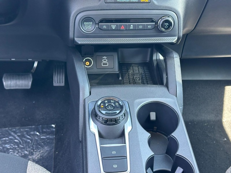 Ford Bronco Sport Vehicle Full-screen Gallery Image 8