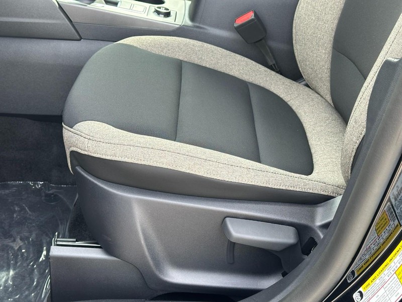 Ford Bronco Sport Vehicle Full-screen Gallery Image 10