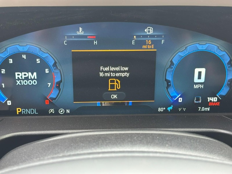 Ford Bronco Sport Vehicle Full-screen Gallery Image 13