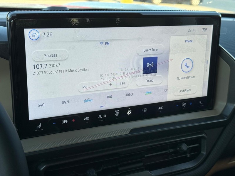 Ford Bronco Sport Vehicle Full-screen Gallery Image 10