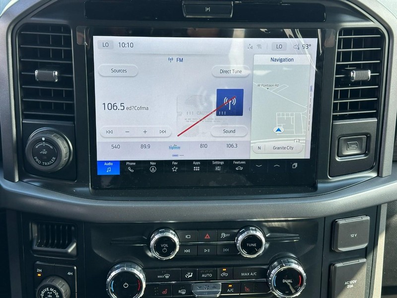 Ford F-150 Vehicle Full-screen Gallery Image 7