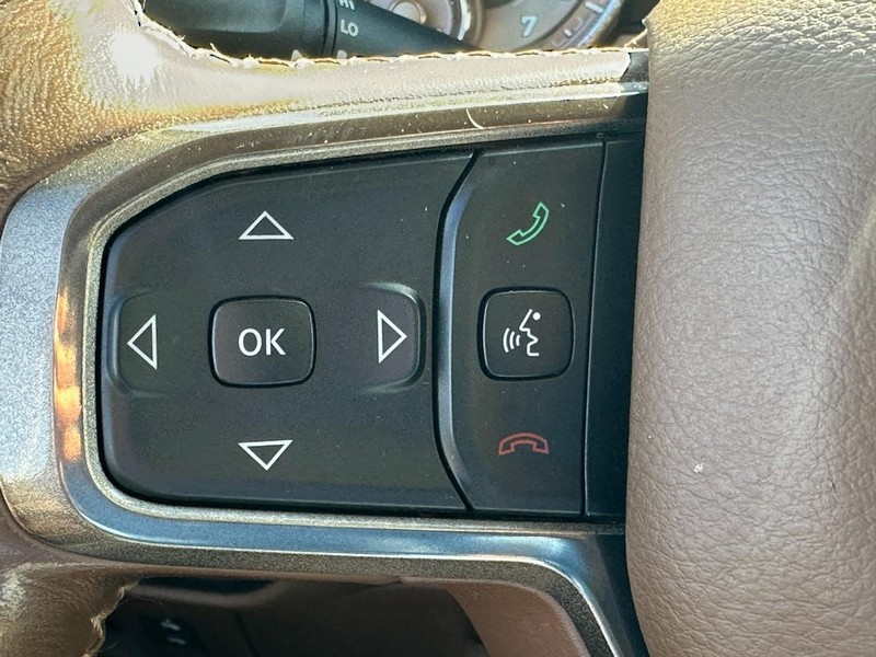 Ram 1500 Vehicle Full-screen Gallery Image 19